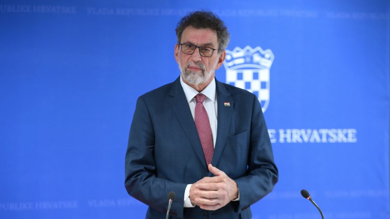 Nema razloga za prosvjed, plaće u obrazovanju od 2016. rasle više od 100 posto